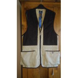 Baretta skeet vest, As new worn once. Sixe XL. Would fit medium / large. Iam Xl a little to tight.