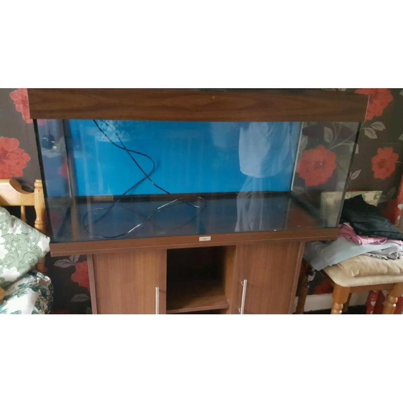 Juwel rio tank and stand