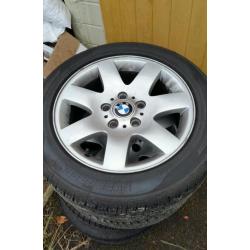 Set of 4 BMW 16" alloy wheels with great tyres