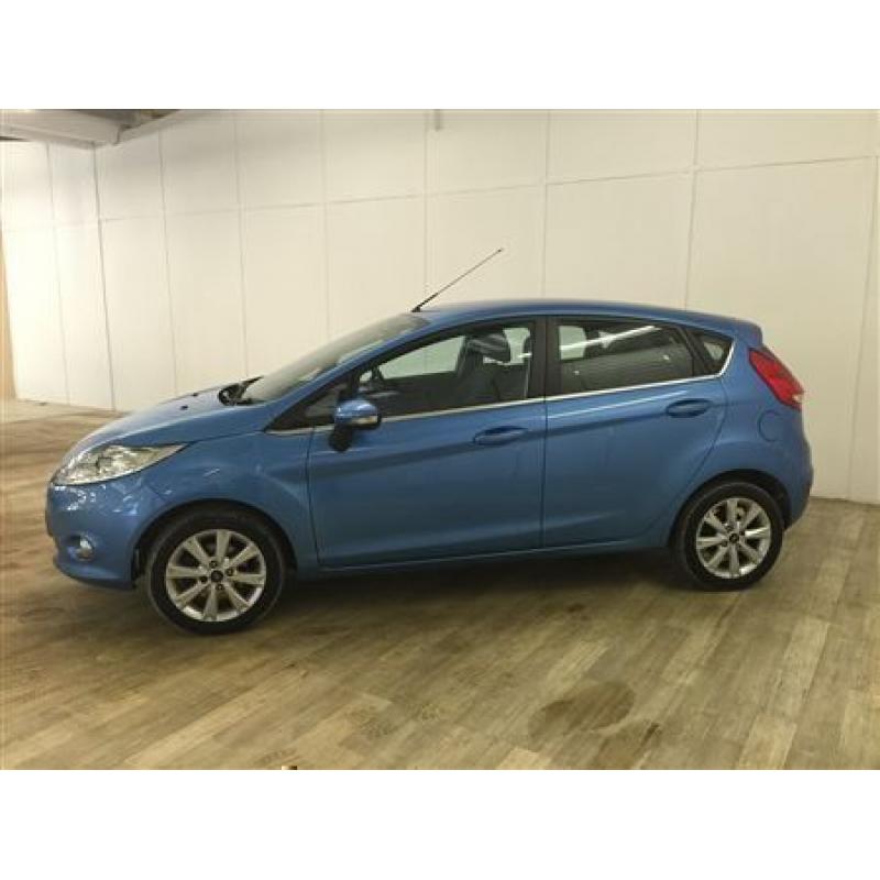 Ford FIESTA ZETEC-Finance Available to People on Benefits and Poor Credit Histories-