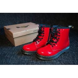 Authentic Dr Marten Kids Boots (unisex) *NEW*