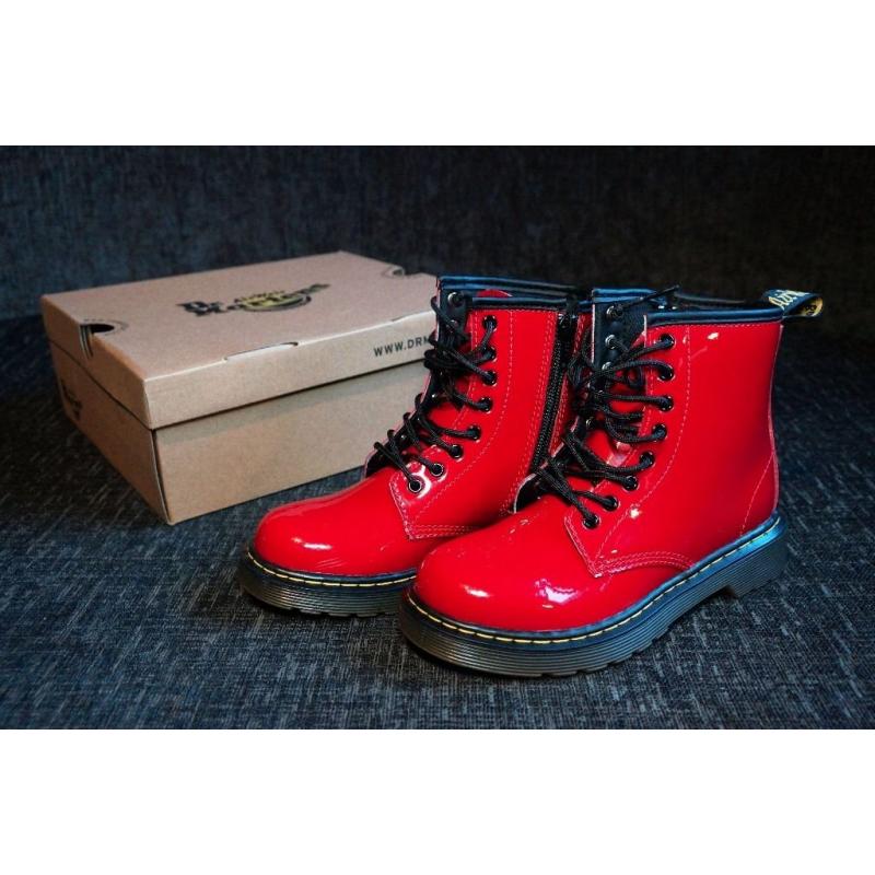 Authentic Dr Marten Kids Boots (unisex) *NEW*