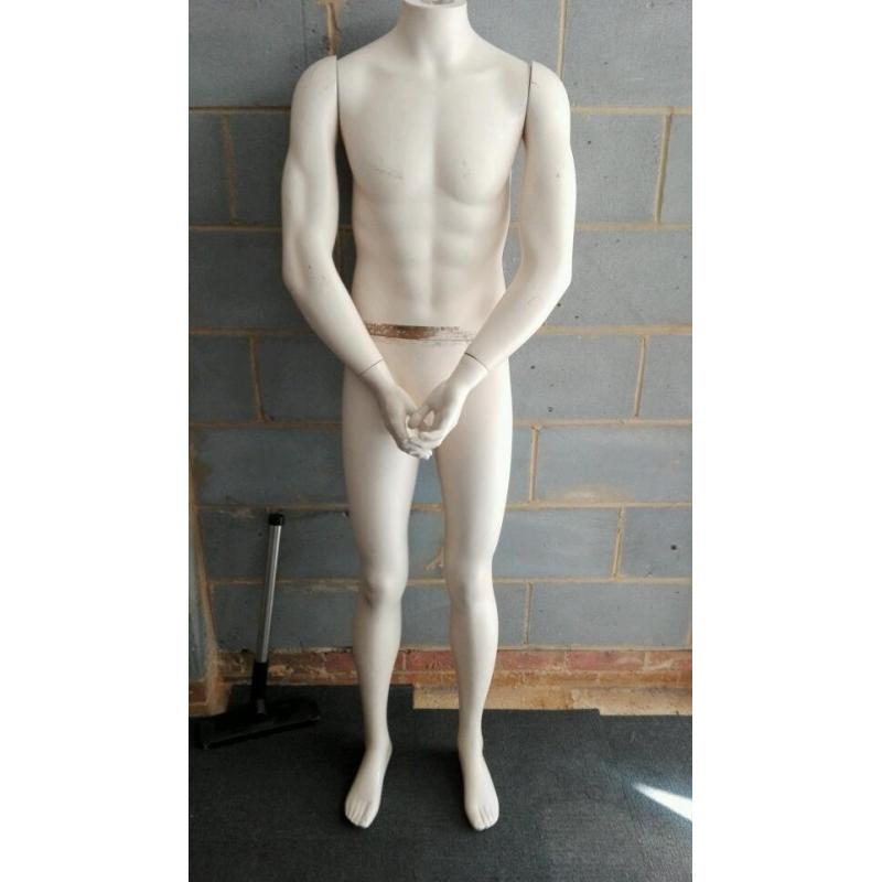 MENS MANIKIN