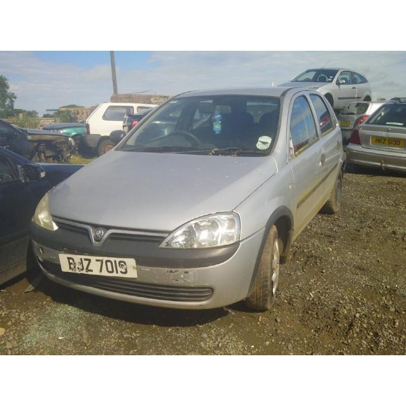 VAUXHALL CORSE SILVER HEADLIGHT