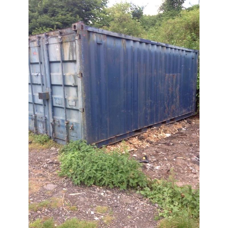 2 X CONTAINERS 20 FT