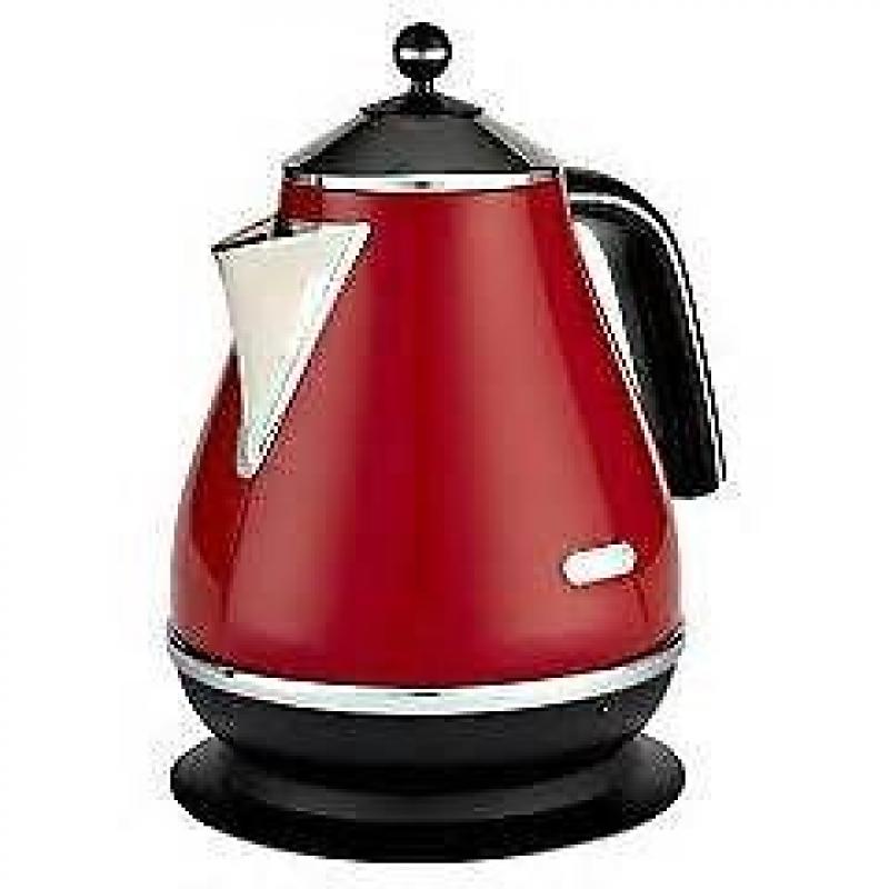 DeLonghi Kettle - Brand NEW