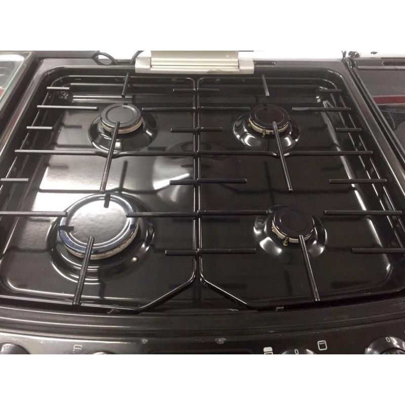 //(%)\ ZANUSSI GAS COOKER INCLUDES 6 MONTHS GUARANTEE