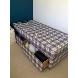 SINGLE BED WITH 2 X DRAWERS AND SLUMBERLAND MATTRESS