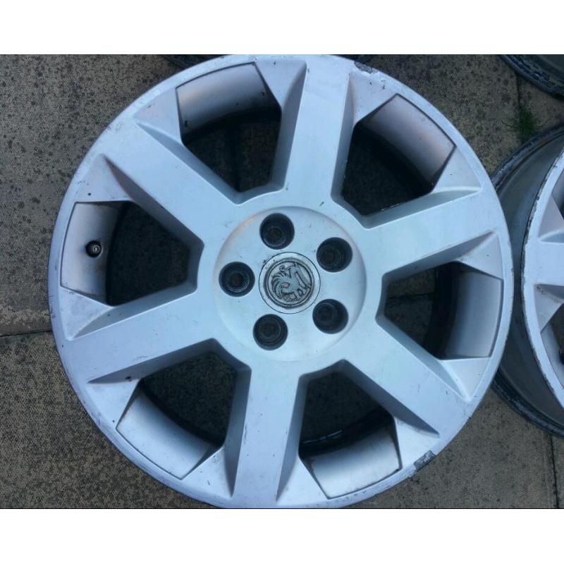 Vauxhall 17" alloys