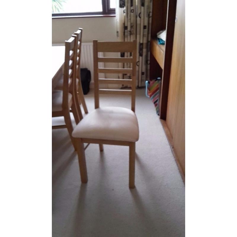 Oak dining table and 6 chairs