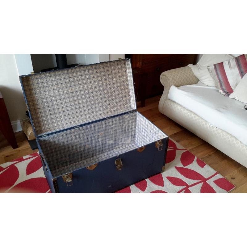 Larg Trunk for travel/ storage