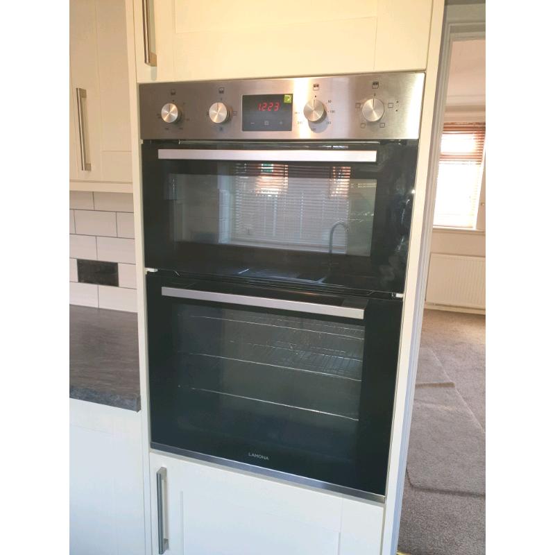 Lamona double oven and hob