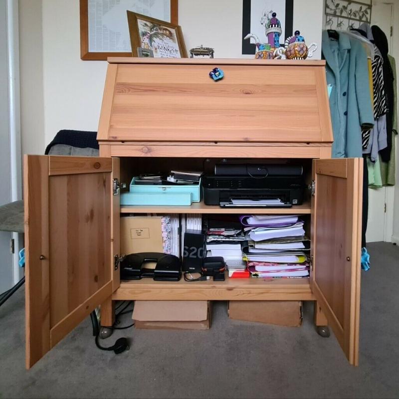 Ikea Hemnes Bureau - Like new - ?200