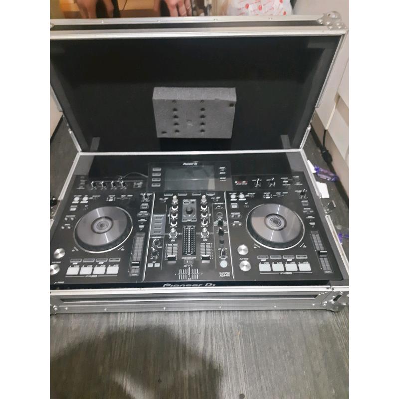 Xdj rx 1 with magma case