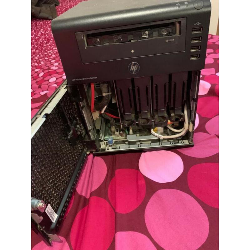 HP Proliant Micro Server with LG Blu Ray Writer